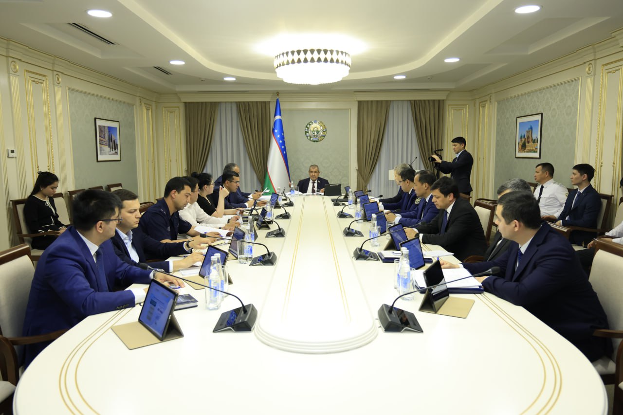 Byudjet va iqtisodiy masalalar qo‘mitasining navbatdagi majlisi bo‘lib o‘tdi