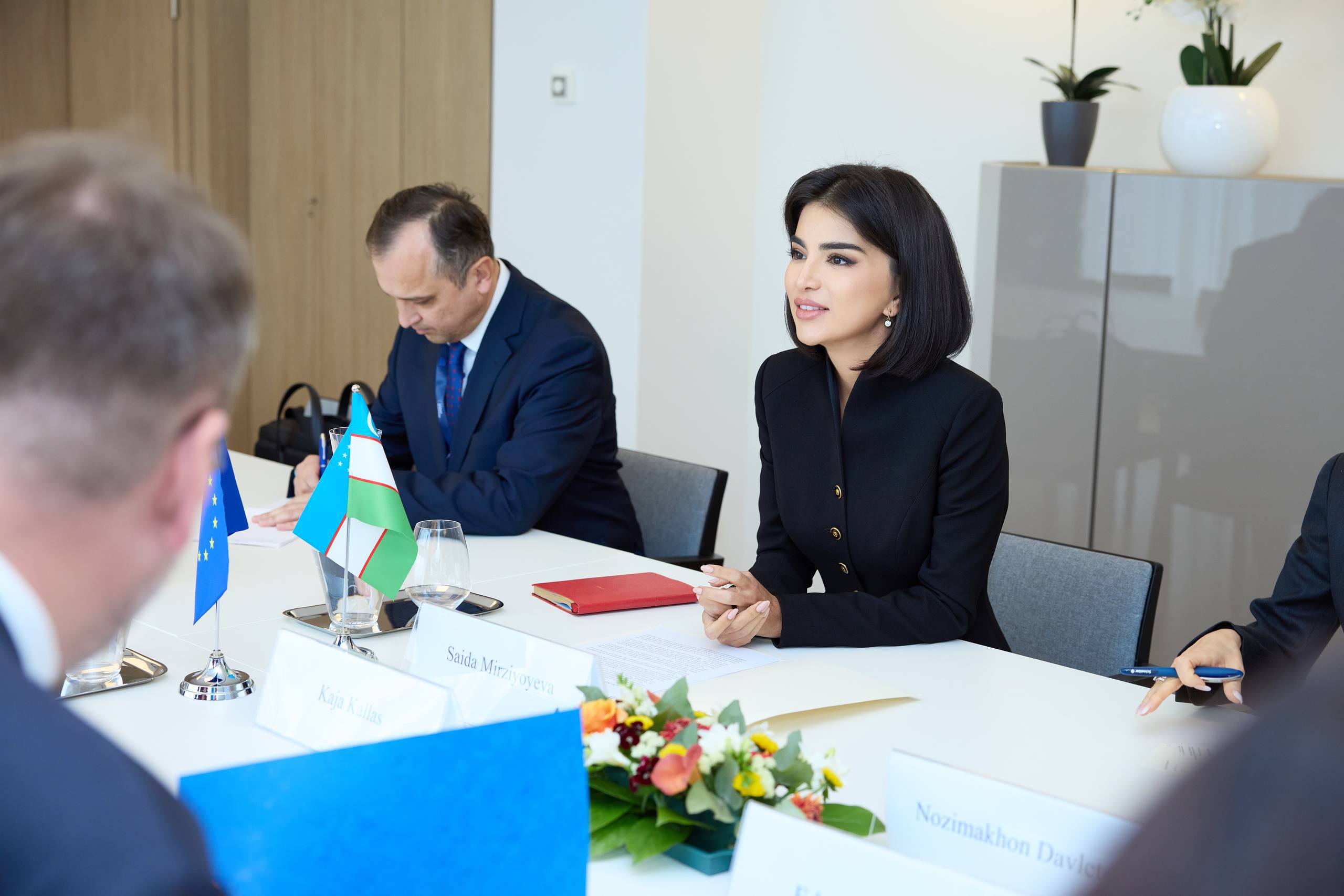 Saida Mirziyoyeva Yevropa Ittifoqining Oliy vakili Kaya Kallas bilan uchrashdi